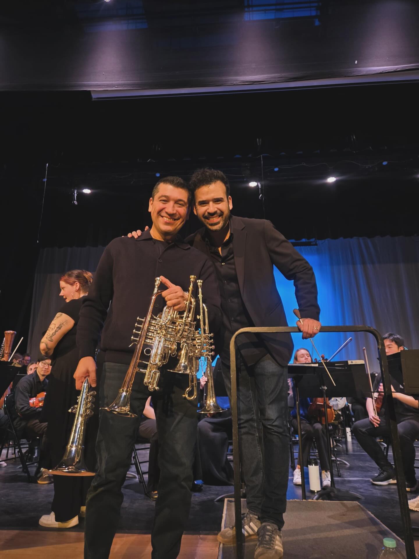 Leonardo Pineda and Pacho Flores after the premiere of Concierto de Ota&ntilde;o